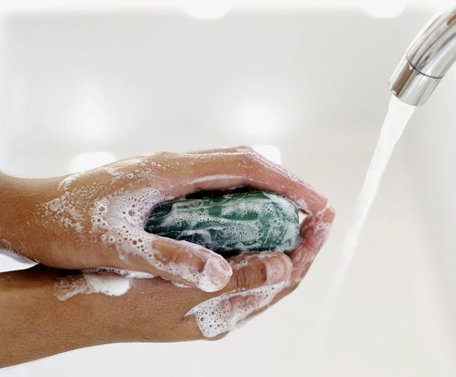 It pays to take a little extra time to wash hands thoroughly, effectively and using the best techniques. See the guide and tips in this article.