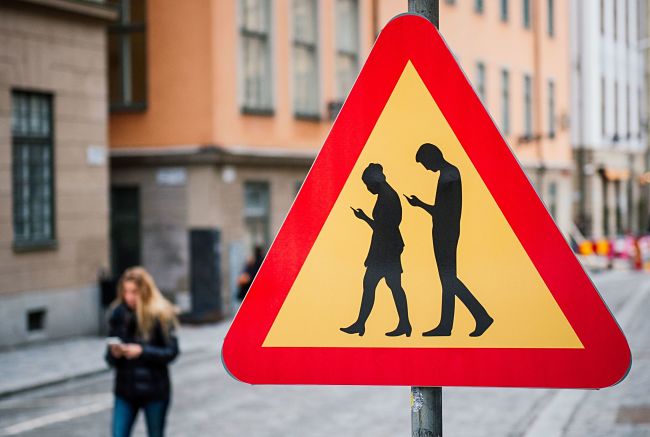 Many councils and other authories have now banned texting while walking for self-preservation